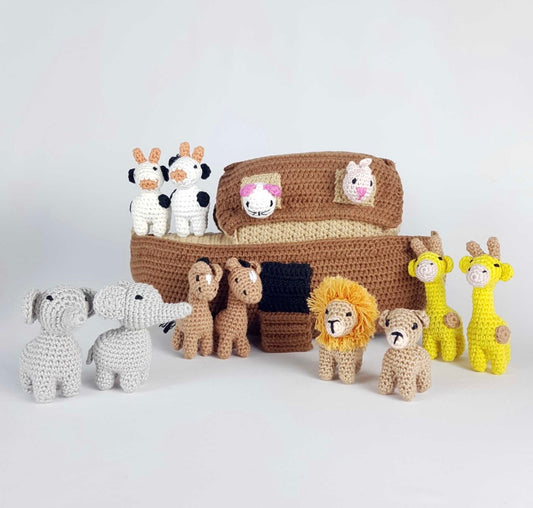 Nooh’s arc crochet play set